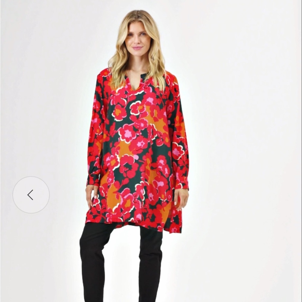 Masai Brand dress Copenhagen Tunic L XL‎ red abstract floral 3/4 sleeve luxury